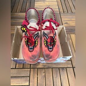 Rare Clarks Originals Wallabee Evo Stranger Things Hellfire Club Men's Size 11